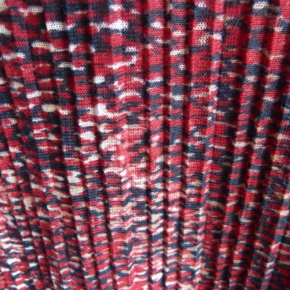 Red & navy blouse - Picture 2 of 2